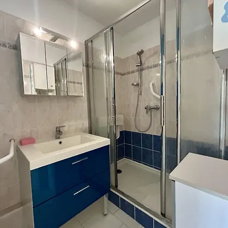 T3- 6 Couchages- En Roussillon Cr090-b407 Appartement